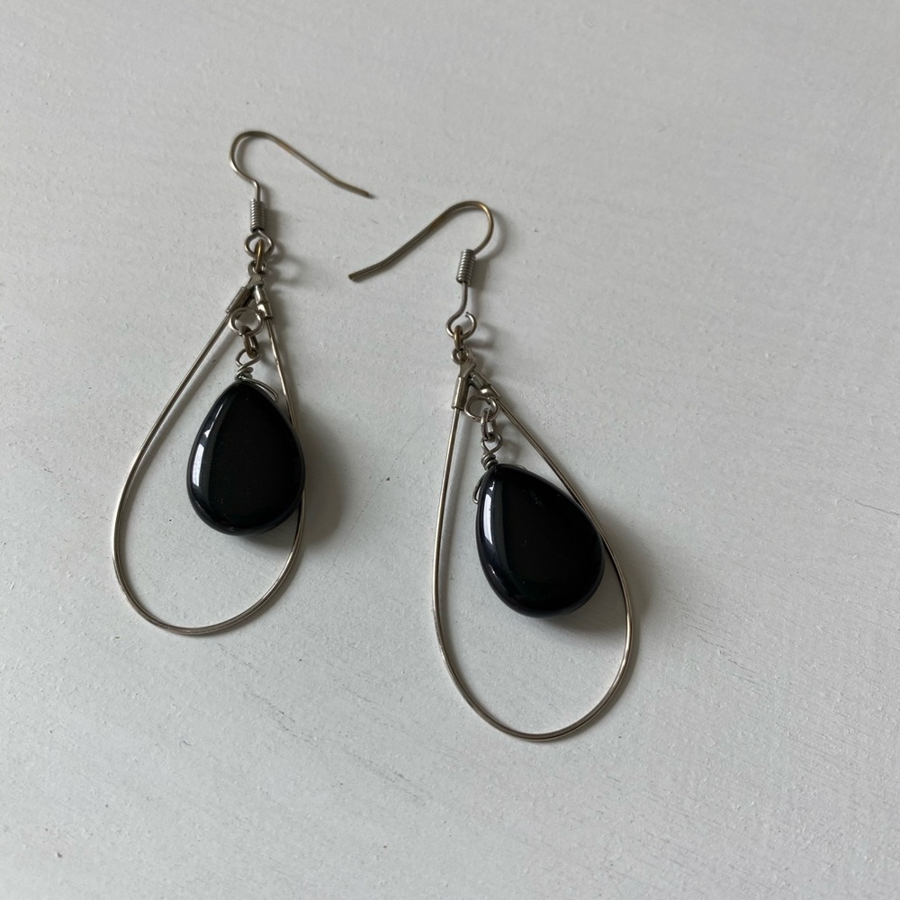 Dangle earrings